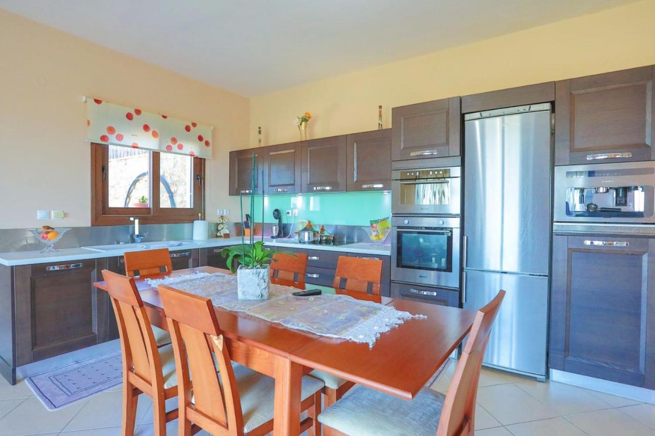 Villa Dersea Acharavi  Luaran gambar