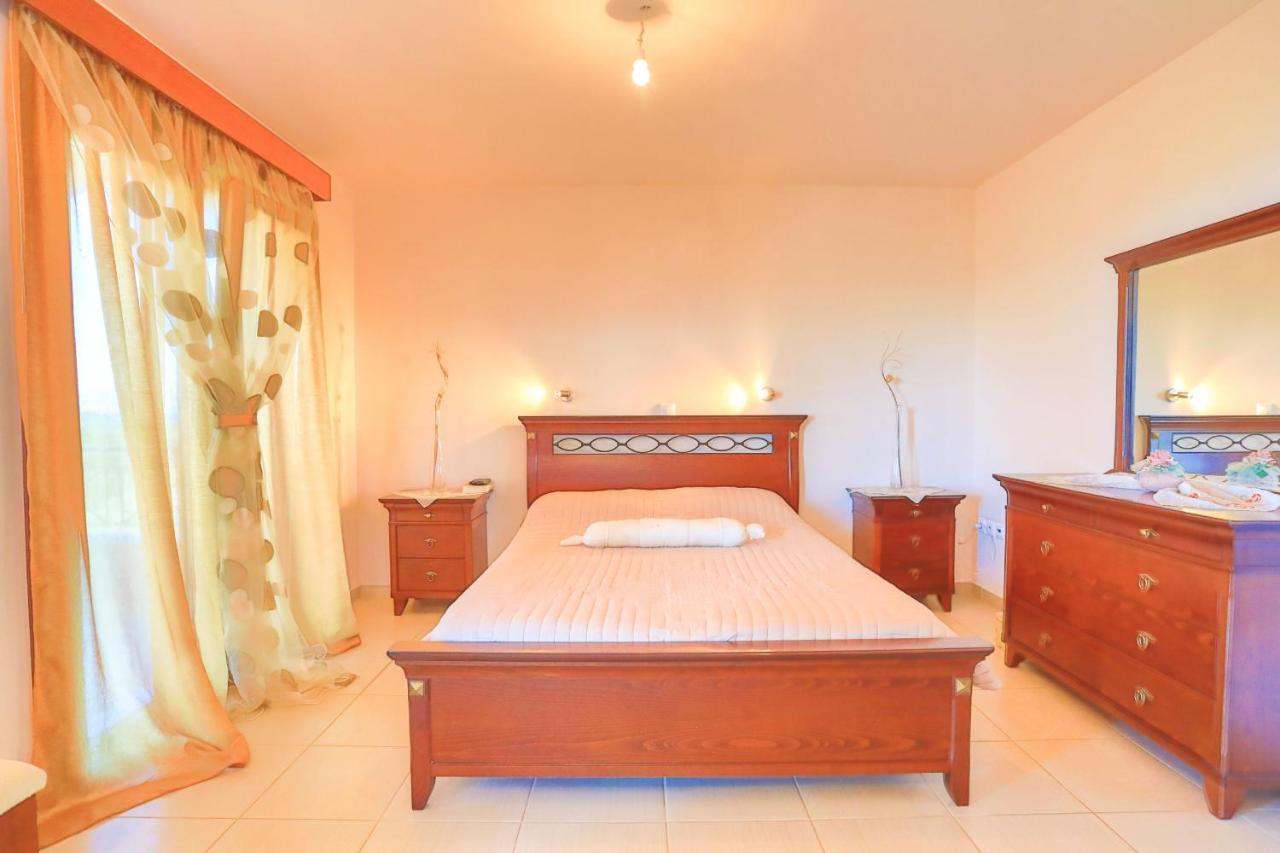 Villa Dersea Acharavi  Luaran gambar